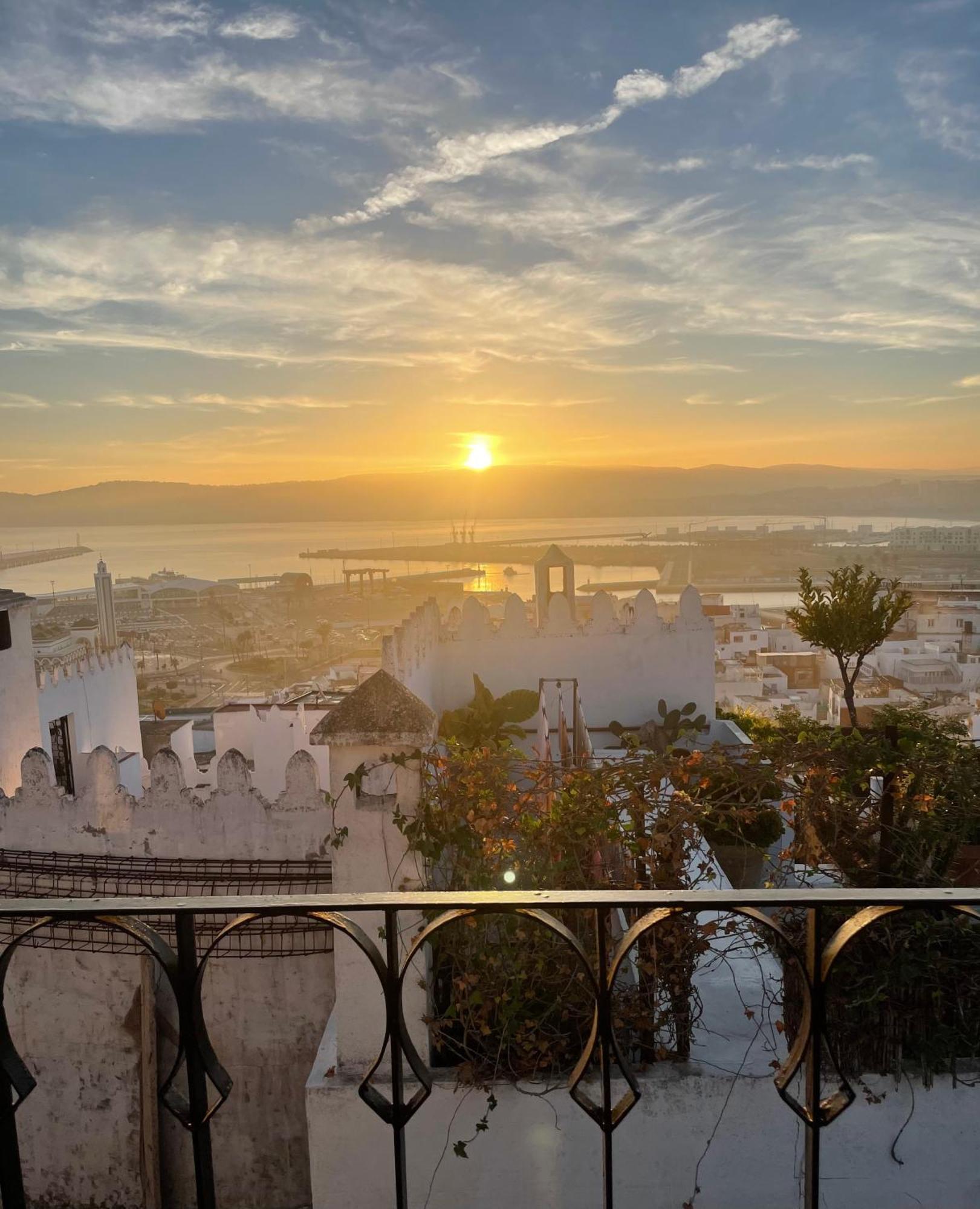 Dar El Hayet Hotel Tangier Exterior photo